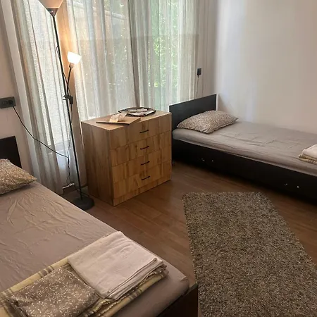 Holiday park виктория - *